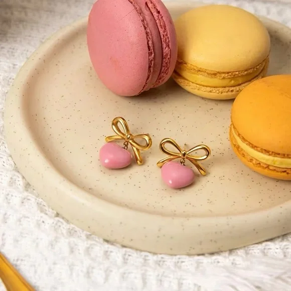 18k Gold Plated Bowknot Pink Heart Drip Oil Earrings - Picture 4 of 9